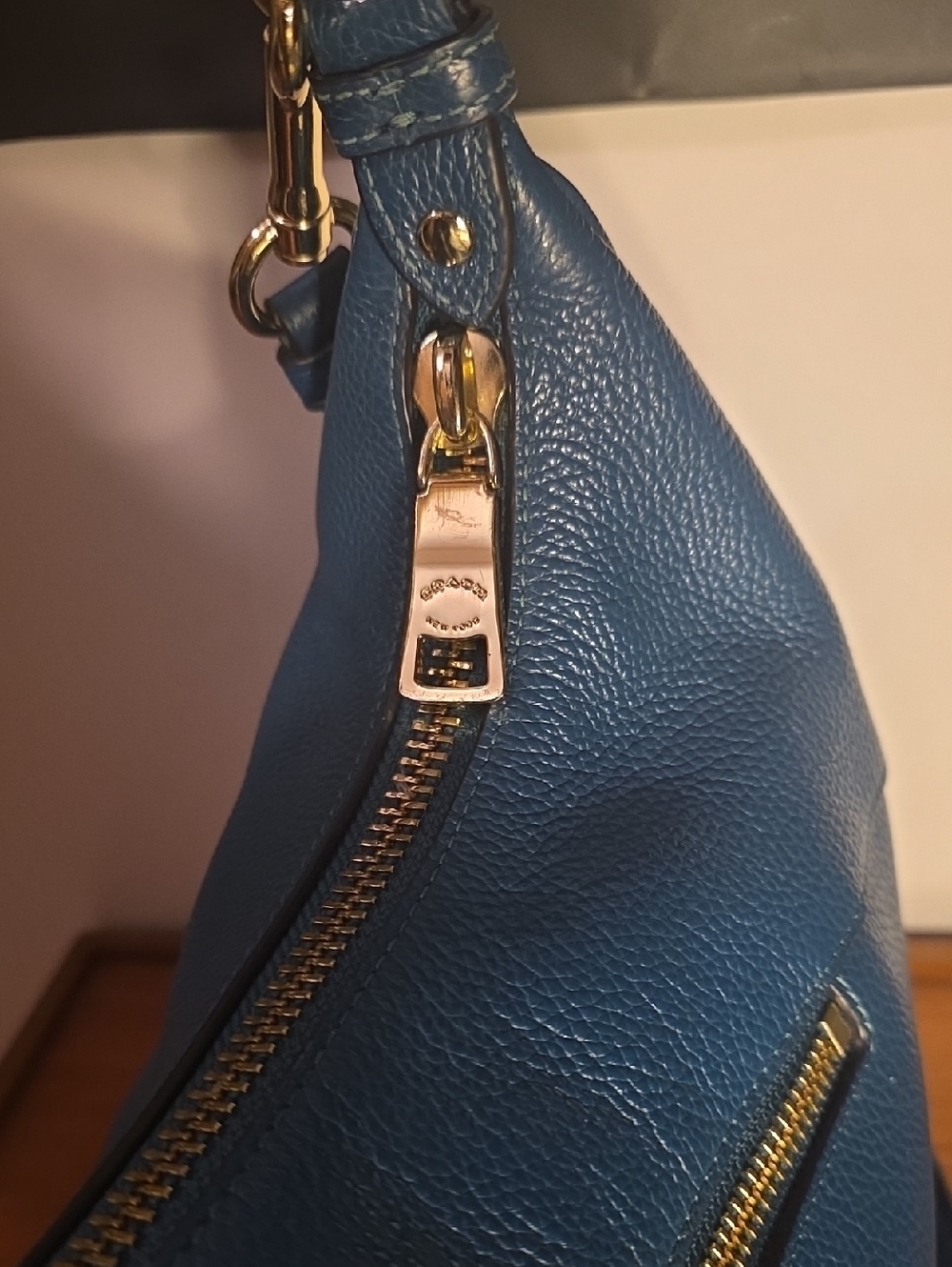 Coach Hadley  Teal Blue Hobo Shoulder / Crossbody - Picture 6 of 12